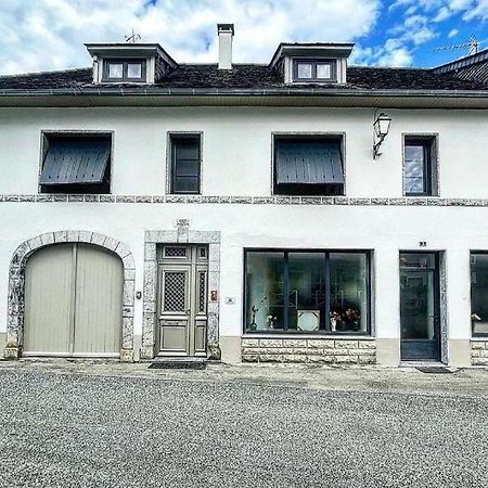 Chambres D'Hotes Chez Valerie Арет Екстериор снимка