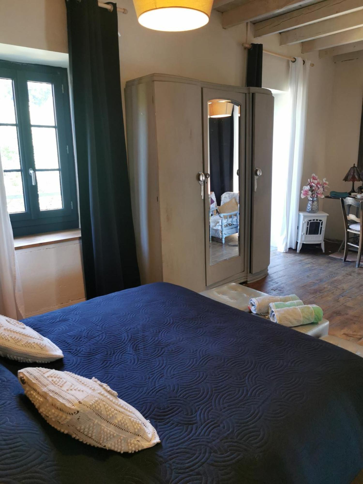 Chambres D'Hotes Chez Valerie Арет Стая снимка