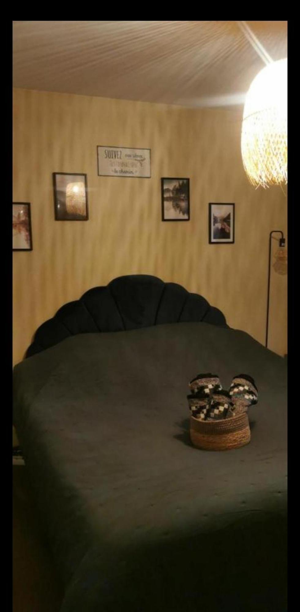 Chambres D'Hotes Chez Valerie Арет Екстериор снимка