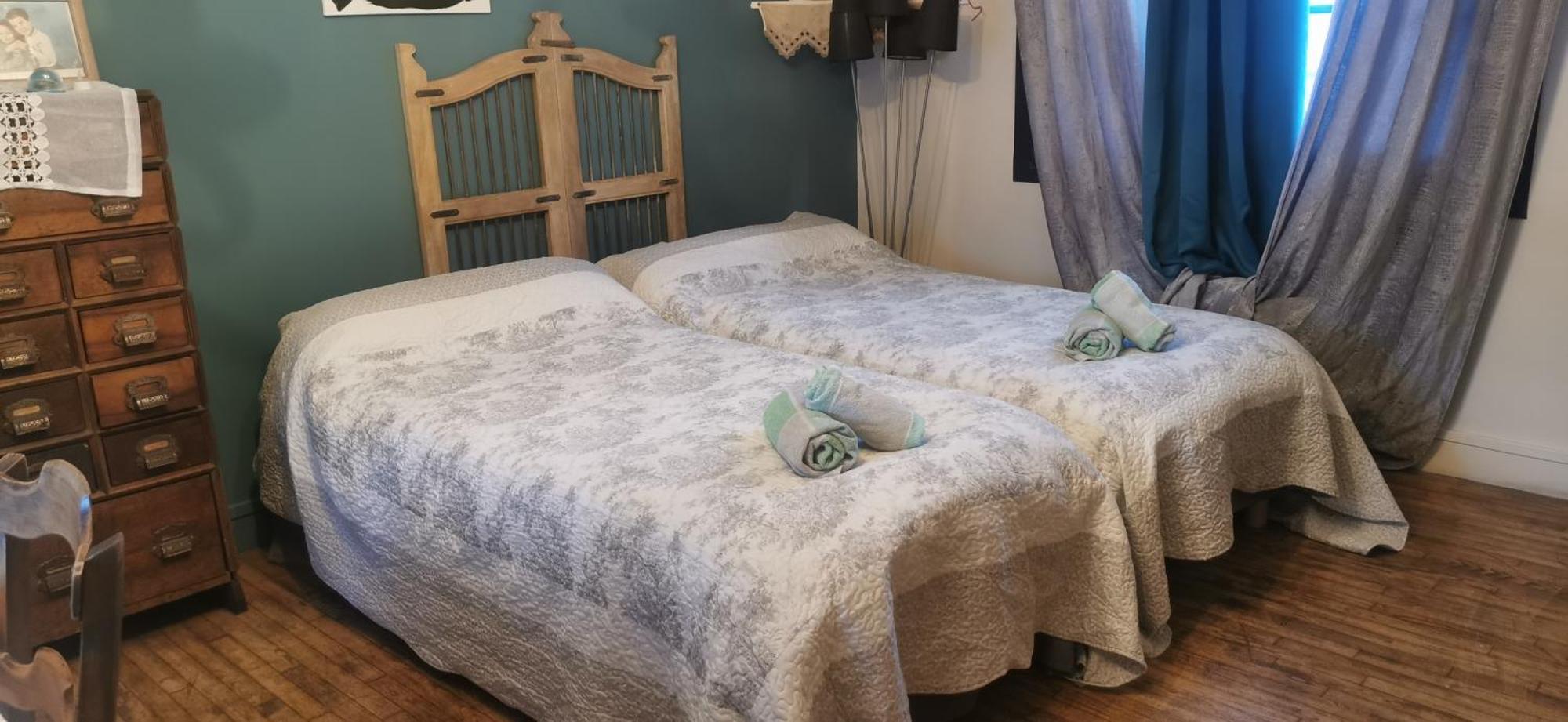 Chambres D'Hotes Chez Valerie Арет Стая снимка